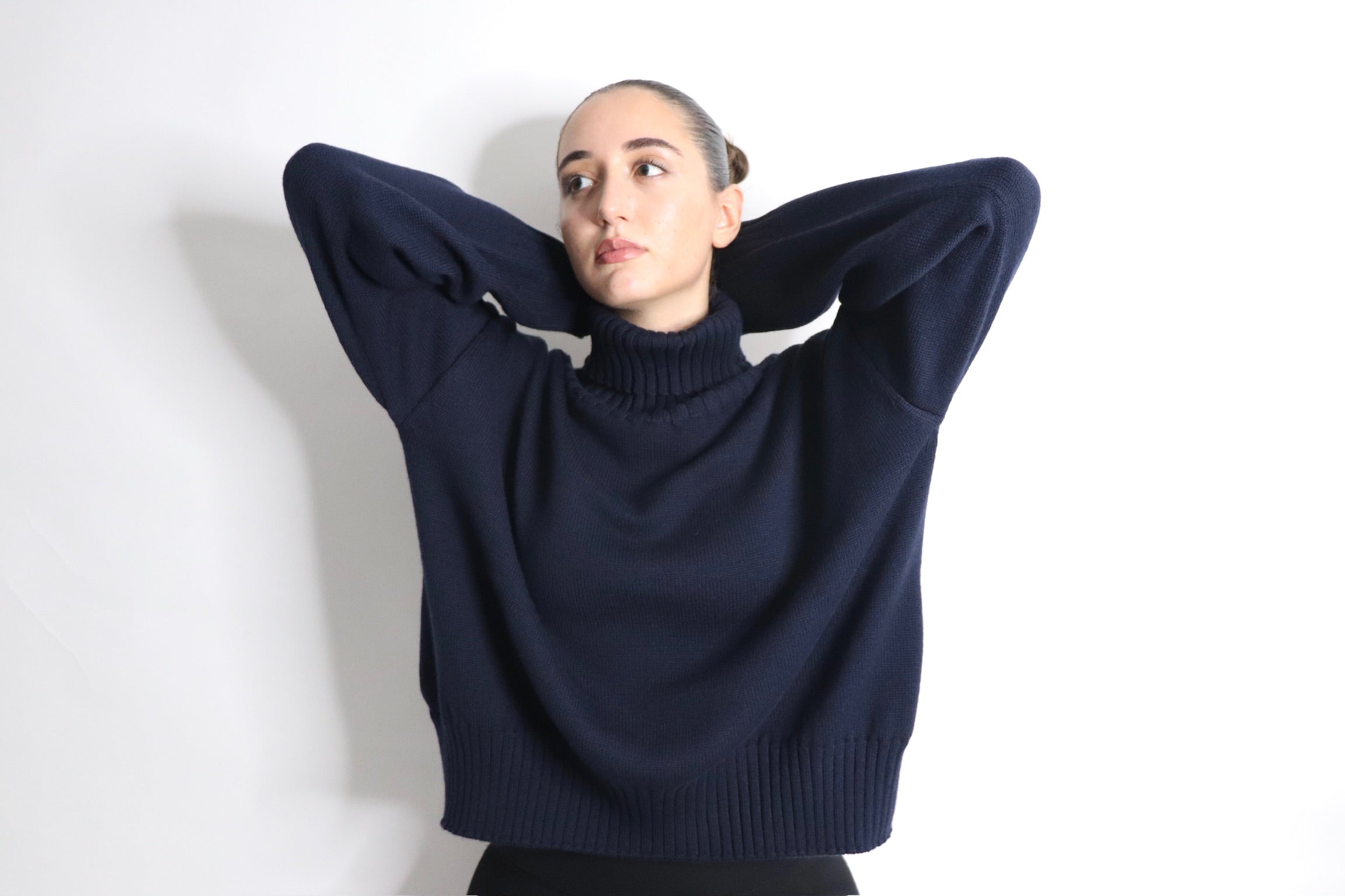 MAGLIA AVERY